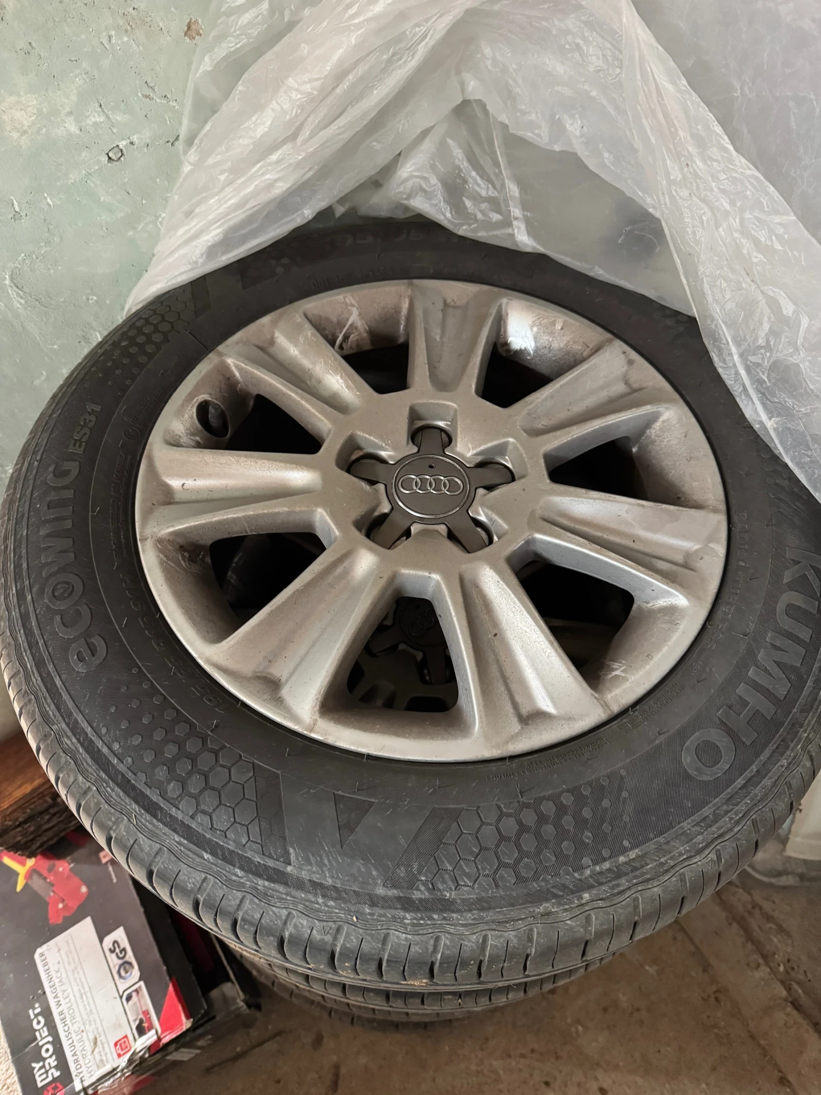 Гуми с джанти Kumho 195/65R15