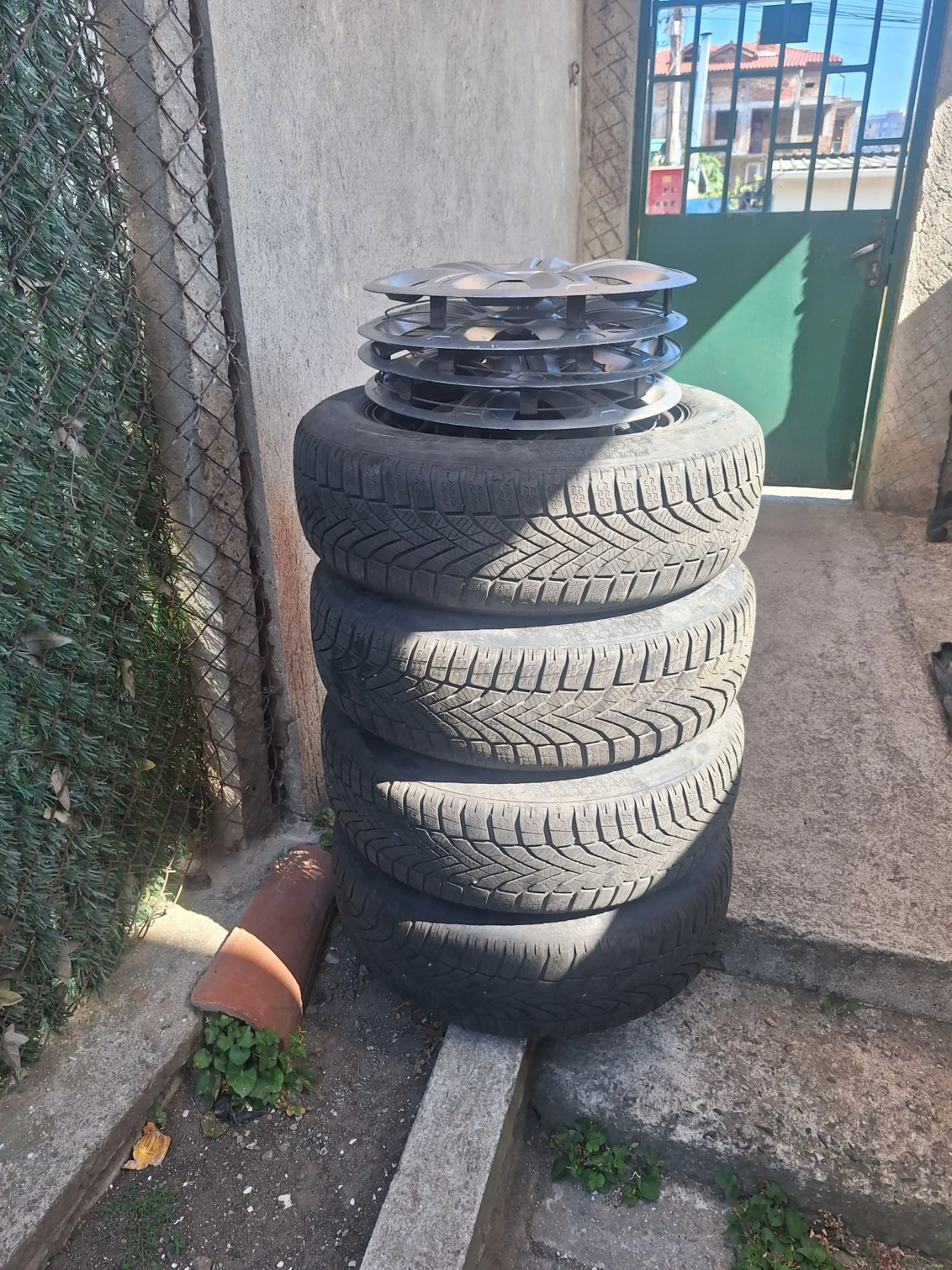 ���� � ������ 195/65R15 | Mobile.bg � ����������� 2