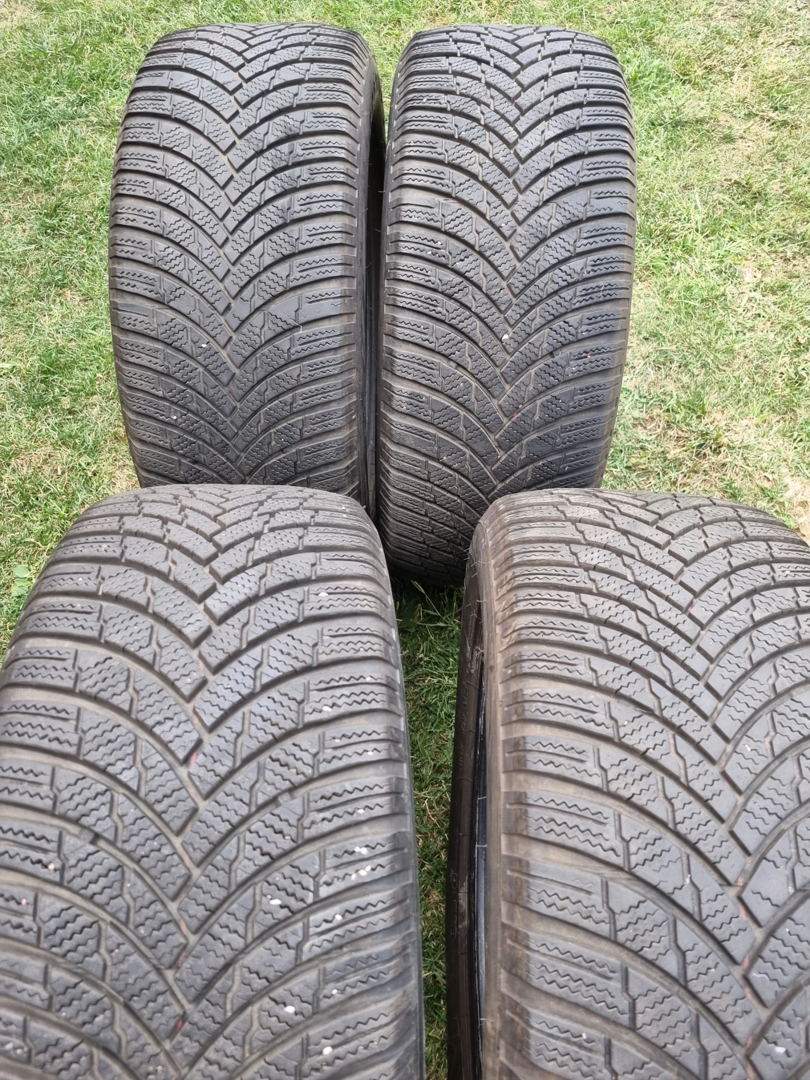 Гуми Зимни 225/55R16, снимка 3 - Гуми и джанти - 56063386