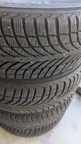 Гуми с джанти Michelin 235/65R17, снимка 2 - Гуми и джанти - 48950337