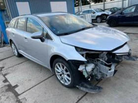 Toyota Avensis -НА ЧАСТИ, снимка 5