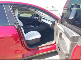 Tesla Model Y * Performance* Dual Motor All-Wheel Drive* , снимка 5