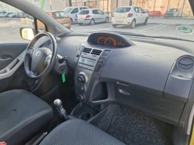 Toyota Yaris 1.33 VVTI, 6 скорости, ФЕЙСЛИФТ , снимка 15