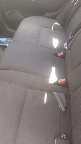 Toyota Avensis - 3900 лв. - 71541216 | Car24.bg