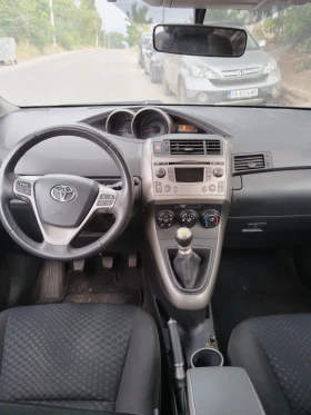 Обява за продажба на Toyota Verso 2.0d. 7-  места ~9 500 лв. - изображение 2