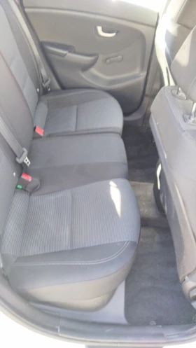 Обява за продажба на Hyundai I30 Hyundai I30 1.4 CRDI LED EURO6 ~12 690 лв. - изображение 7 | Auto.bg Обява за продажба на Hyundai I30 Hyundai I30 1.4 CRDI LED EURO6 ~12 690 лв. - изображение 7