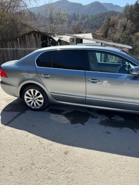Skoda Superb - 7000 € / 13690.81 лв. - 37060497 9