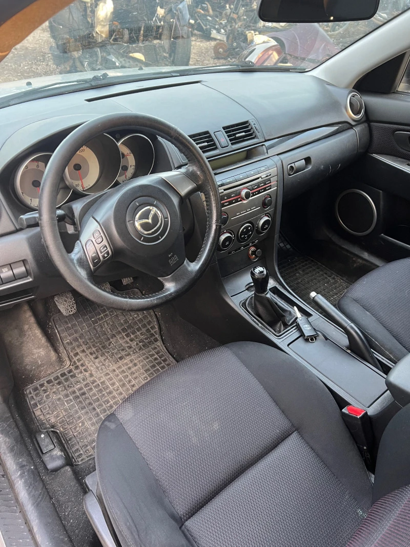 Mazda 3 1.6HDI, снимка 9 - Автомобили и джипове - 39835975