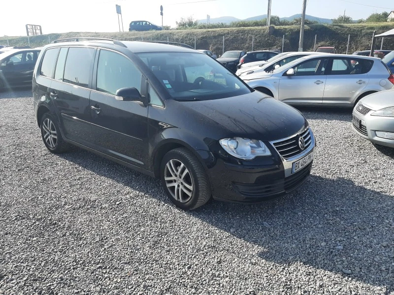 VW Touran 1.9 TDI, снимка 1 - Автомобили и джипове - 43031565