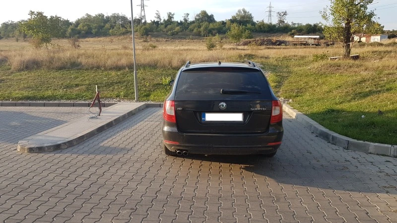 Skoda Superb, снимка 4 - Автомобили и джипове - 47185193