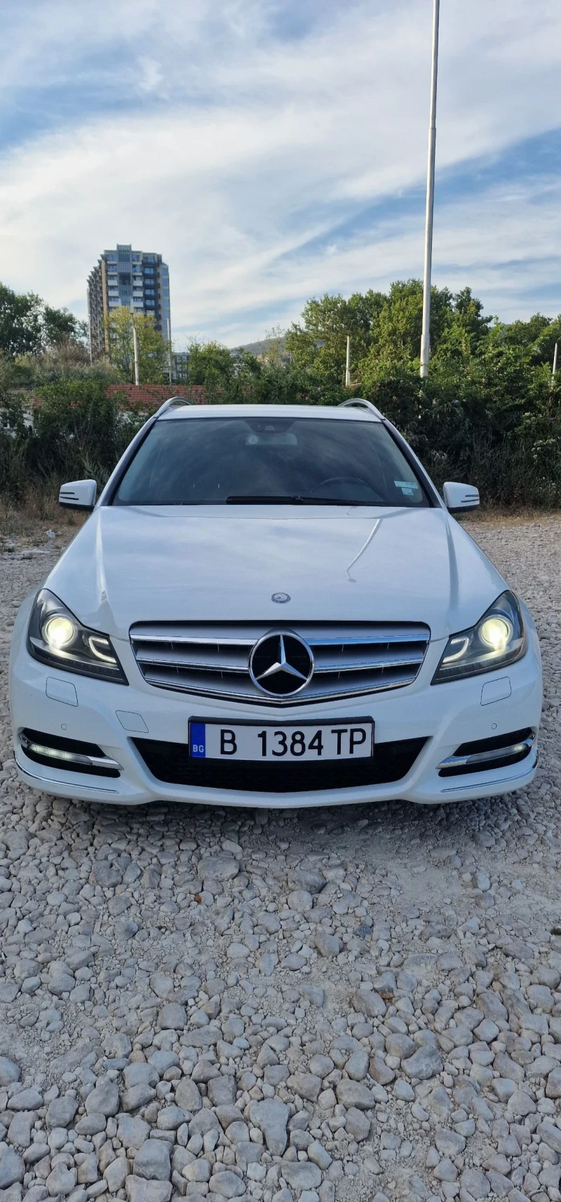 Mercedes-Benz C 300 4MATIC, снимка 3 - Автомобили и джипове - 47695046