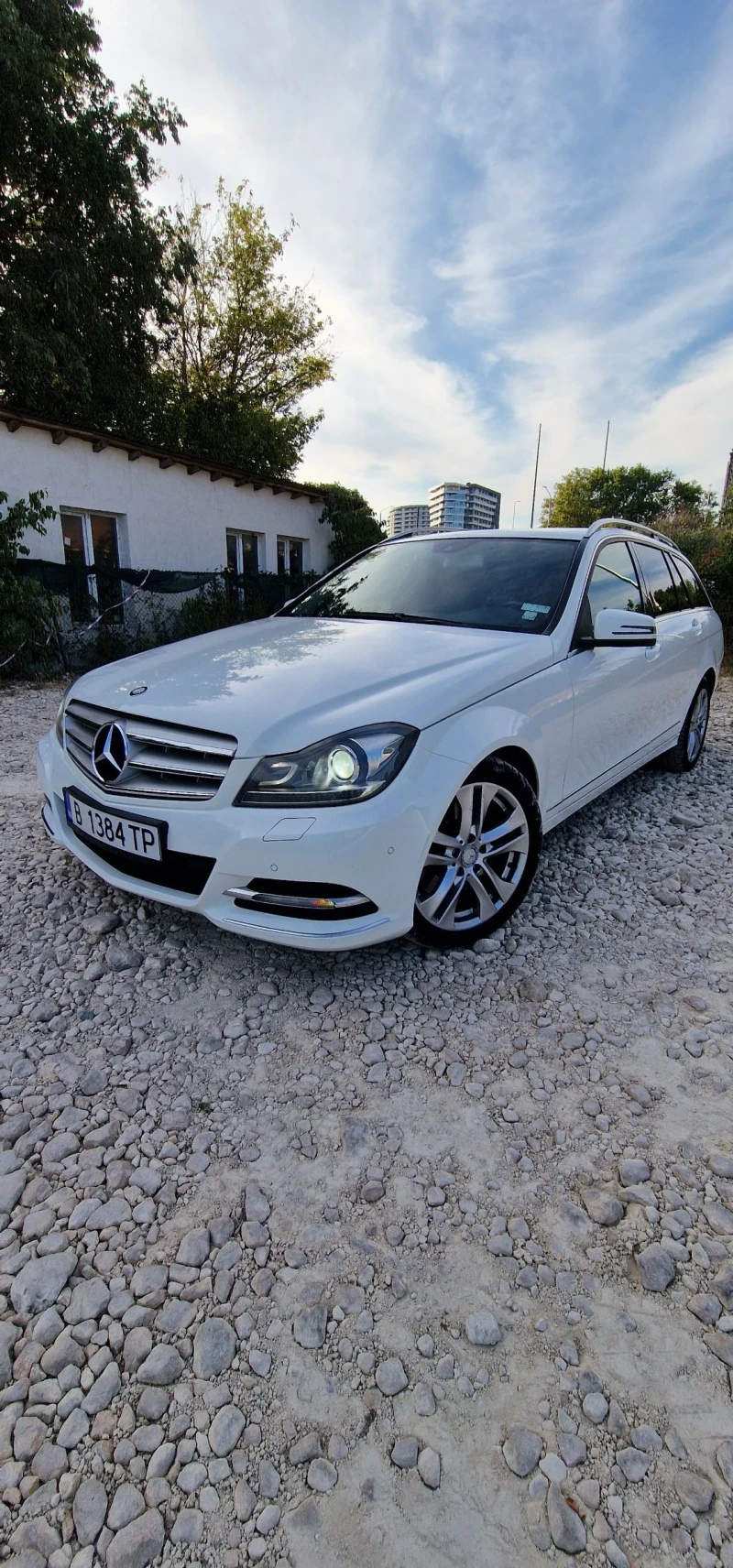 Mercedes-Benz C 300 4MATIC, снимка 1 - Автомобили и джипове - 47695046