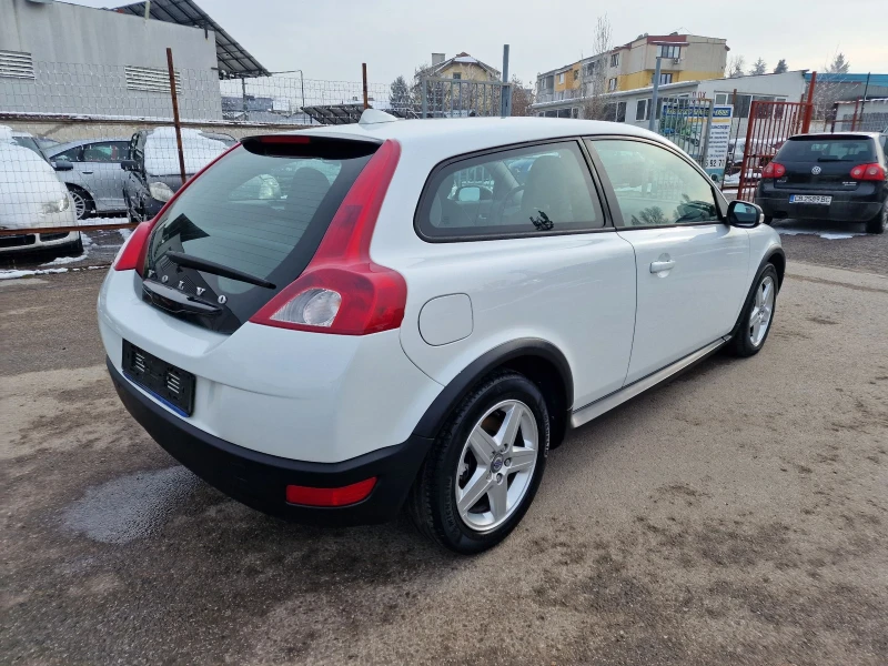 Volvo C30 1.6i АГУ BRC, снимка 6 - Автомобили и джипове - 48757022