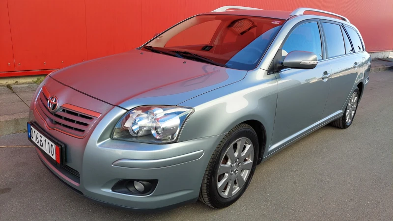 Toyota Avensis 1.8 VVTI NAVI, снимка 1 - Автомобили и джипове - 48920155