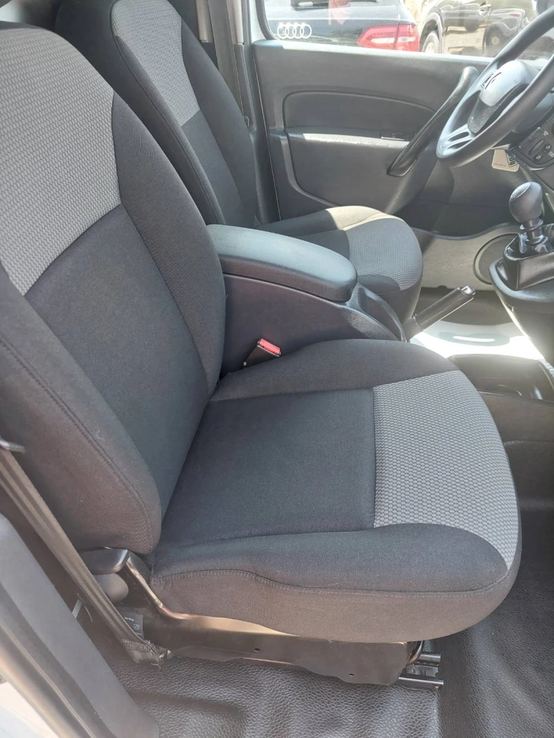 Renault Kangoo 1.5 DCI 80 kc., снимка 11 - Автомобили и джипове - 51128966