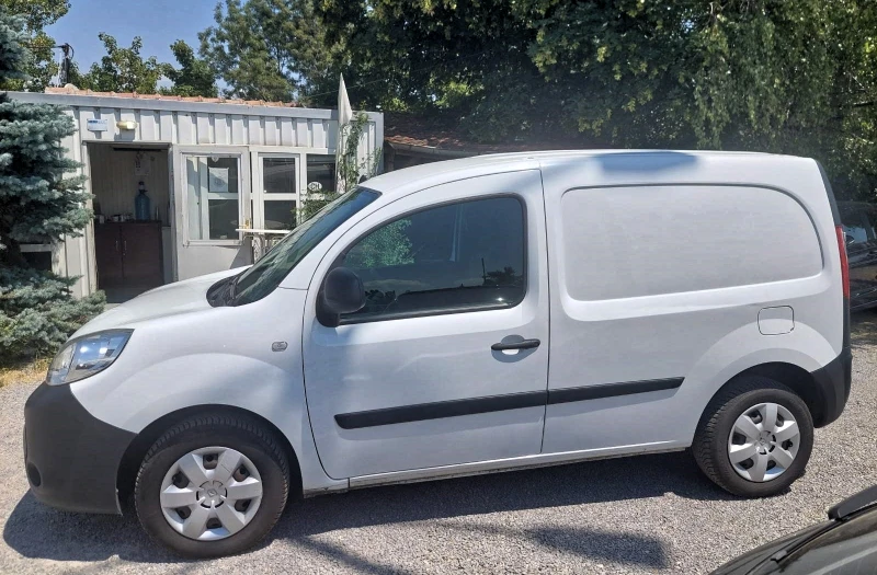 Renault Kangoo 1.5 DCI 80 kc., снимка 2 - Автомобили и джипове - 51128966
