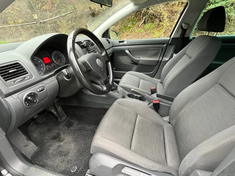 VW Golf 1, 6I регистриран, снимка 7 - Автомобили и джипове - 52594665