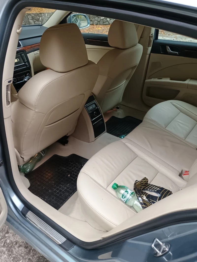 Skoda Superb, снимка 7 - Автомобили и джипове - 52833260