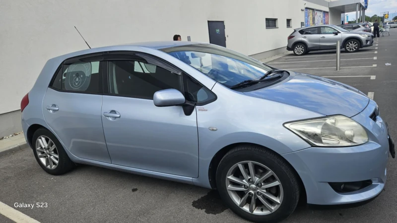 Toyota Auris Газов инжекцион, снимка 5 - Автомобили и джипове - 52882475
