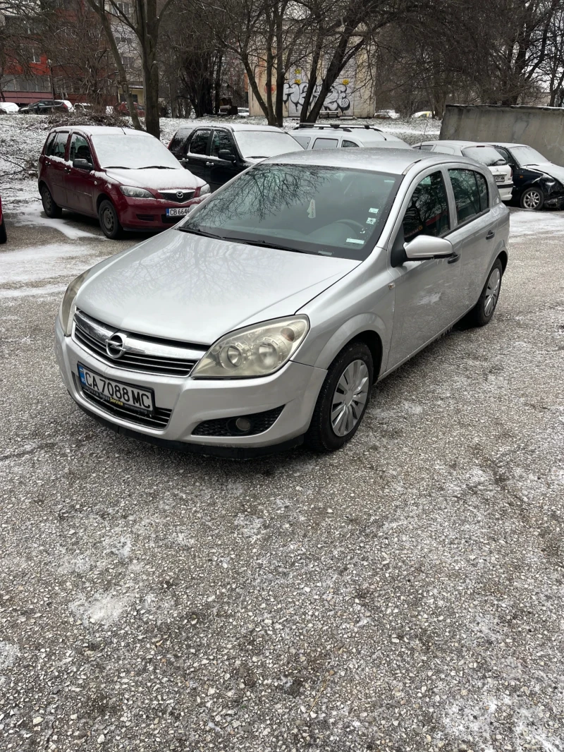 Opel Astra 1.7 CDTI, снимка 3 - Автомобили и джипове - 53065305
