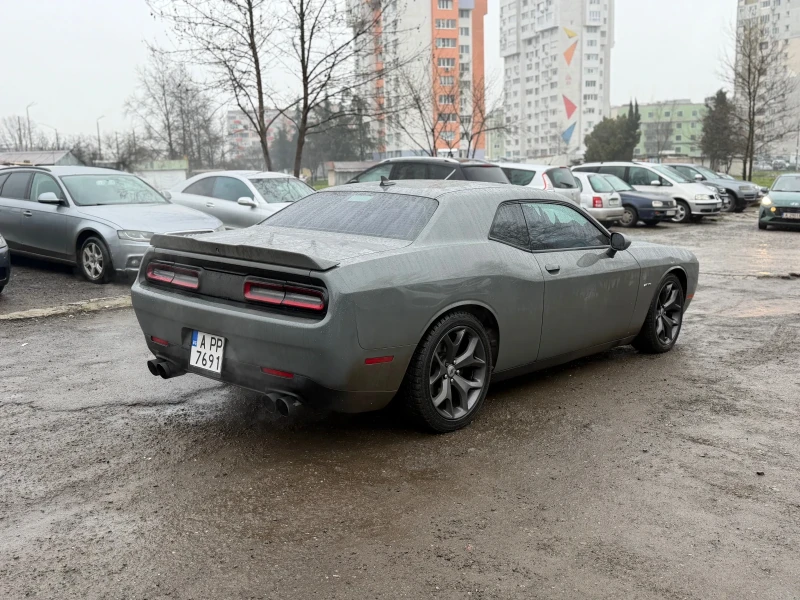 Dodge Challenger 5.7 HEMI, снимка 4 - Автомобили и джипове - 53469101