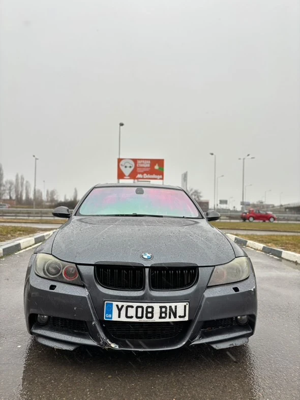 BMW 330 325d M Sport, снимка 1 - Автомобили и джипове - 48464034