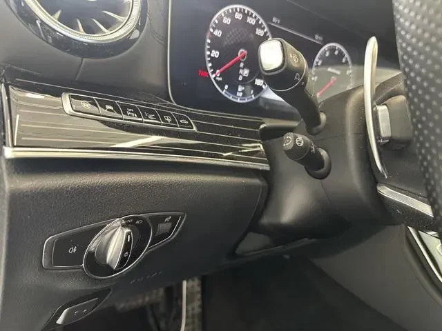 Mercedes-Benz CLS 53 AMG S* CARBON* DESIGNO* 1 СОБСТВЕНИК* ВСИЧКИ КОПЧЕТА*  - изображение 9