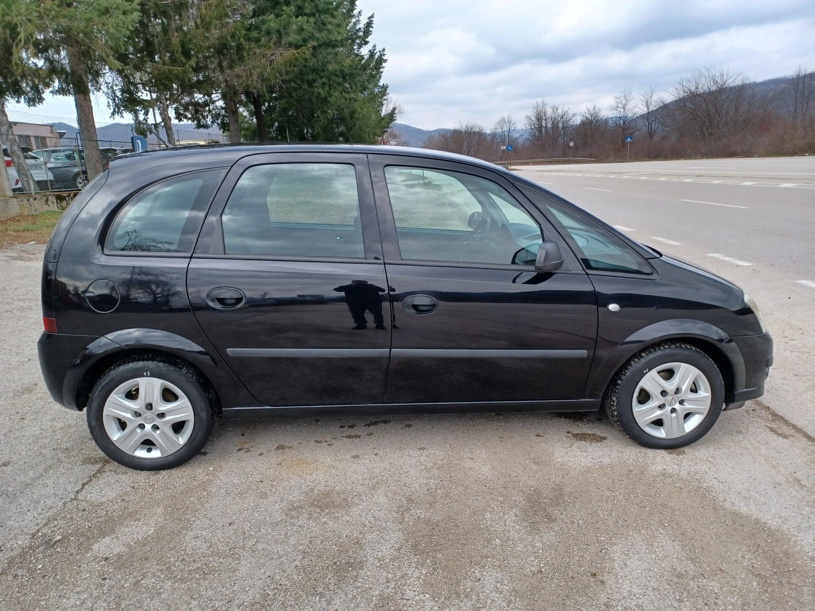 Opel Meriva 1, 4i* ГАЗ* Клима - изображение 6