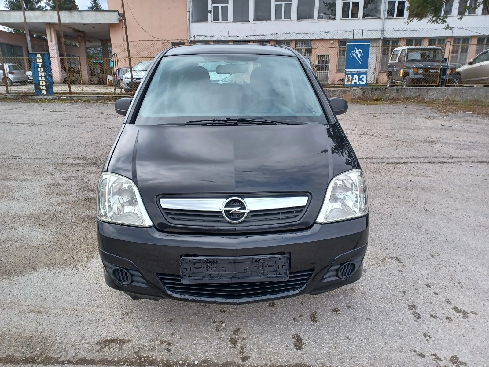 Opel Meriva 1, 4i* ГАЗ* Клима - изображение 8