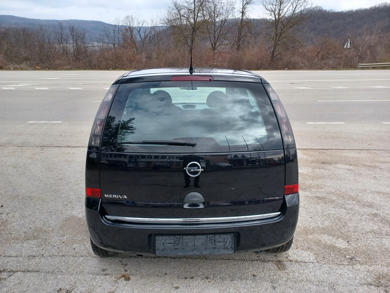 Opel Meriva 1, 4i* ГАЗ* Клима - изображение 4