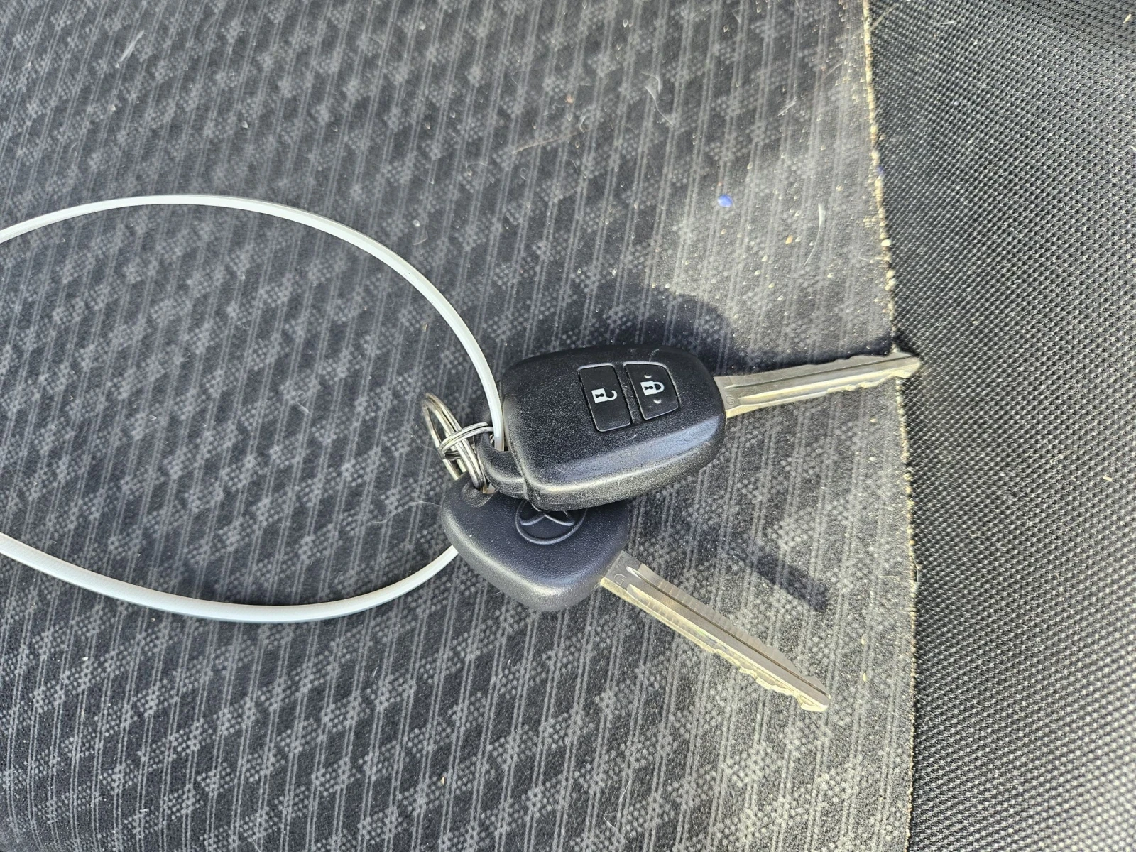 Toyota Verso S 1.3i automatic  | Mobile.bg   14