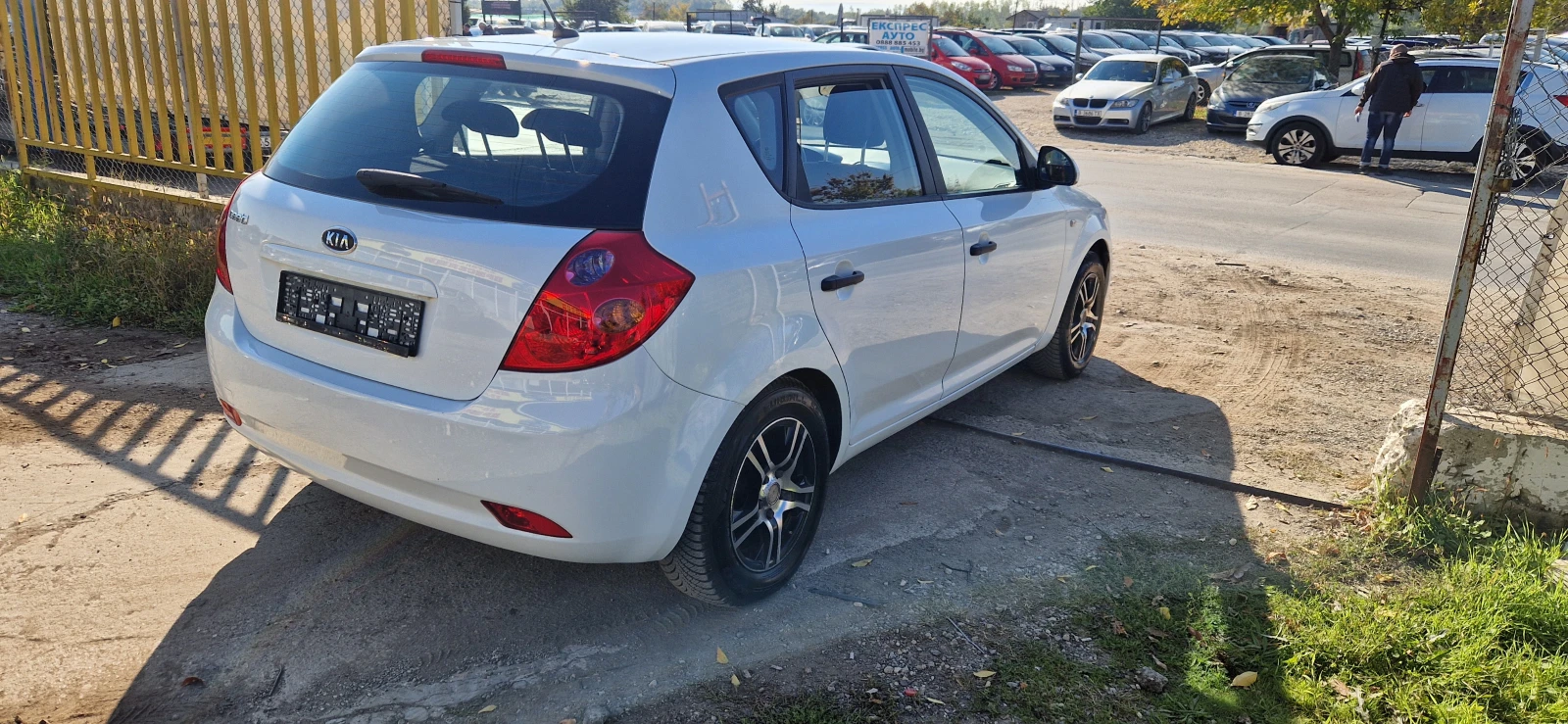 Kia Ceed 1.4 БЕНЗИН - изображение 4