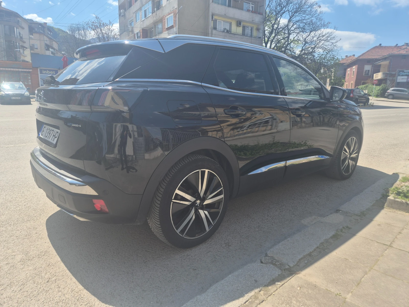 Peugeot 3008 * GT* 300к.с.* 4x4* Distronic* Масаж* 360Camera*  - изображение 3