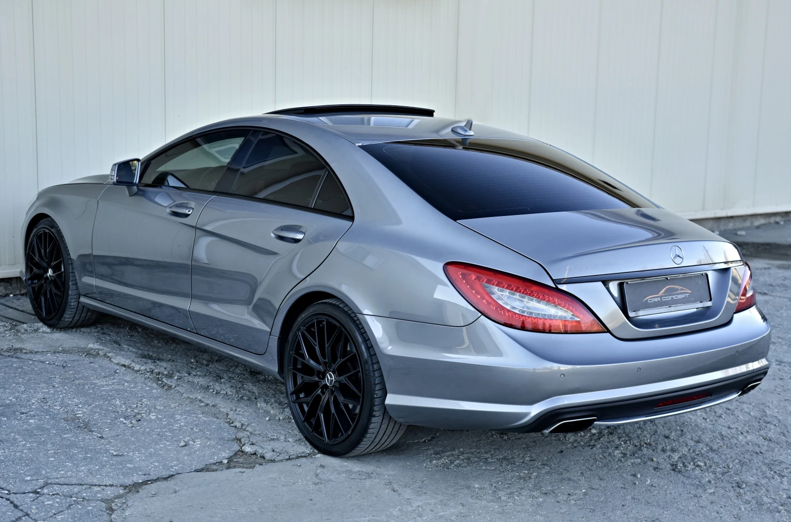 Mercedes-Benz CLS 500 AMG PAKET CARBON SPORT LED 20 - изображение 6