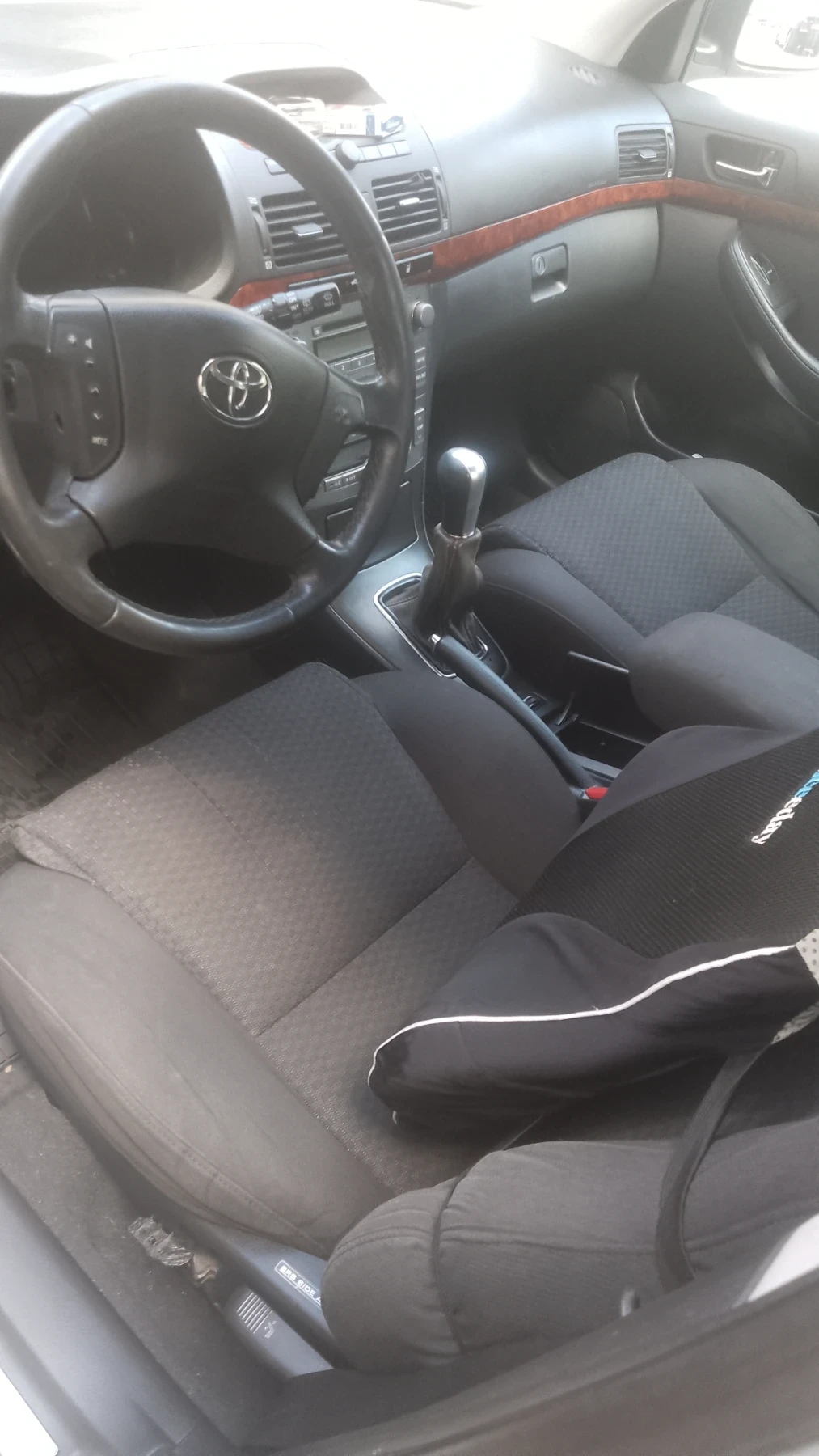 Toyota Avensis  - изображение 6