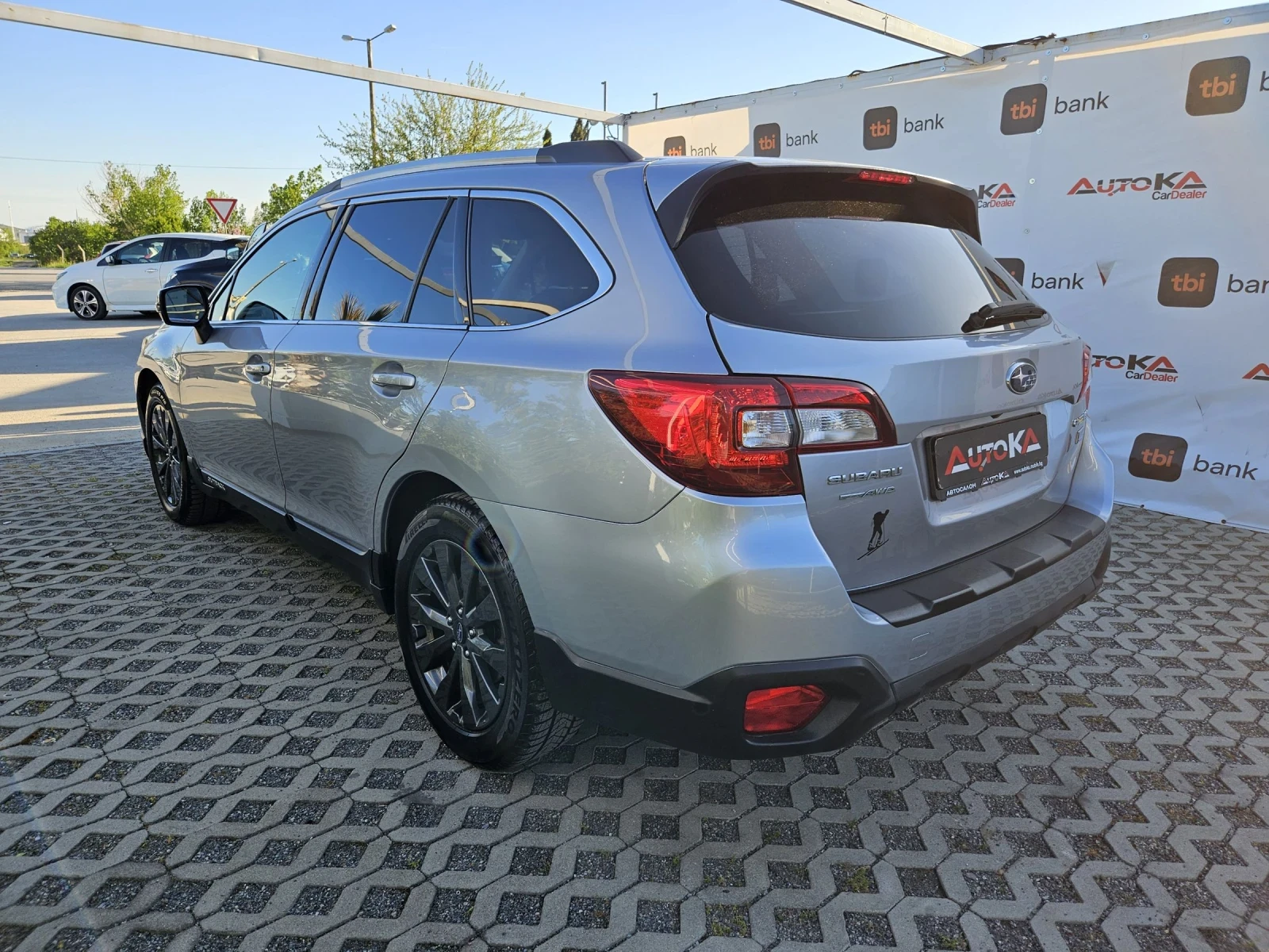 Subaru Outback 2.0D-150кс= 4х4= АВТОМАТ= ДИСТРОНИК= КАМЕРА= Full - изображение 5