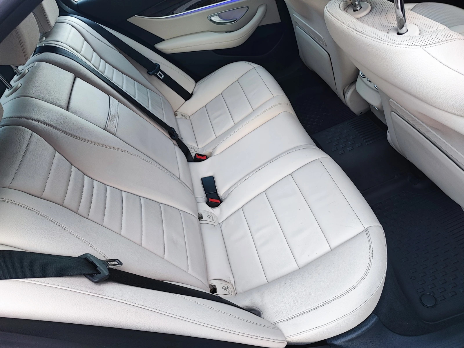 Mercedes-Benz E 300 4Matic^AMG^DIGITAL^DISTRONIC+  | Mobile.bg   15