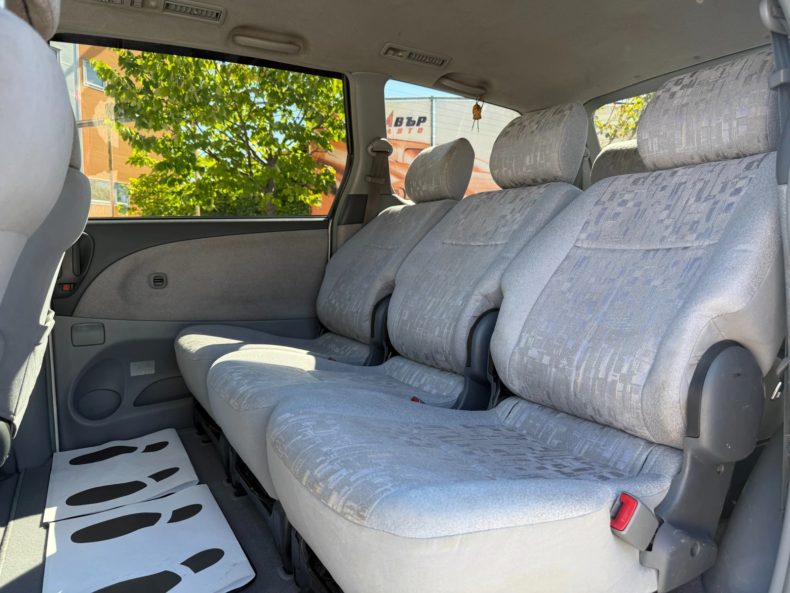 Toyota Previa 2.4i 156 к.с./7места - изображение 9