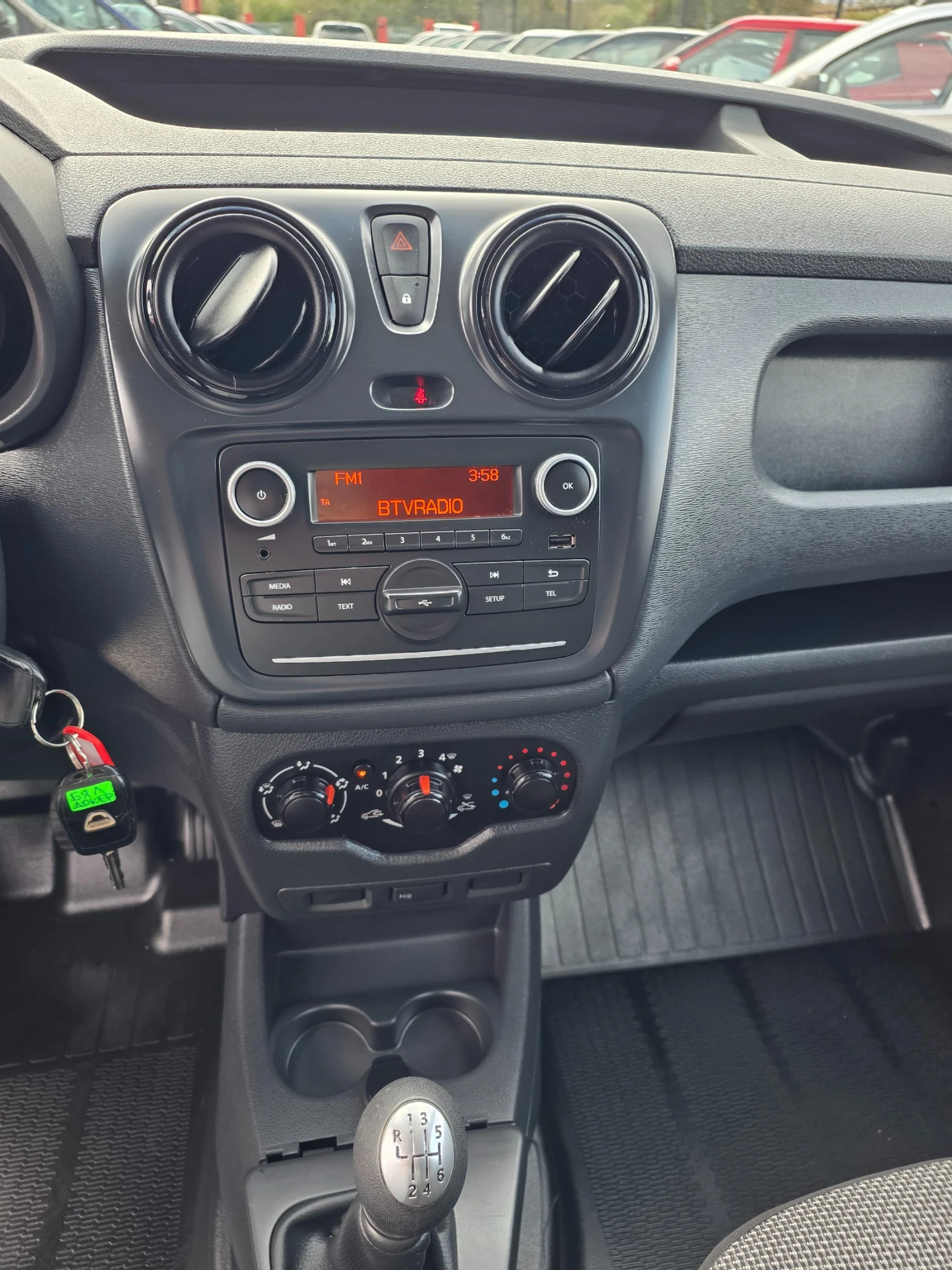 Dacia Dokker 2021г 1.3TCE-102к.с EURO 6d-ШВЕЙЦАРИЯ - изображение 10