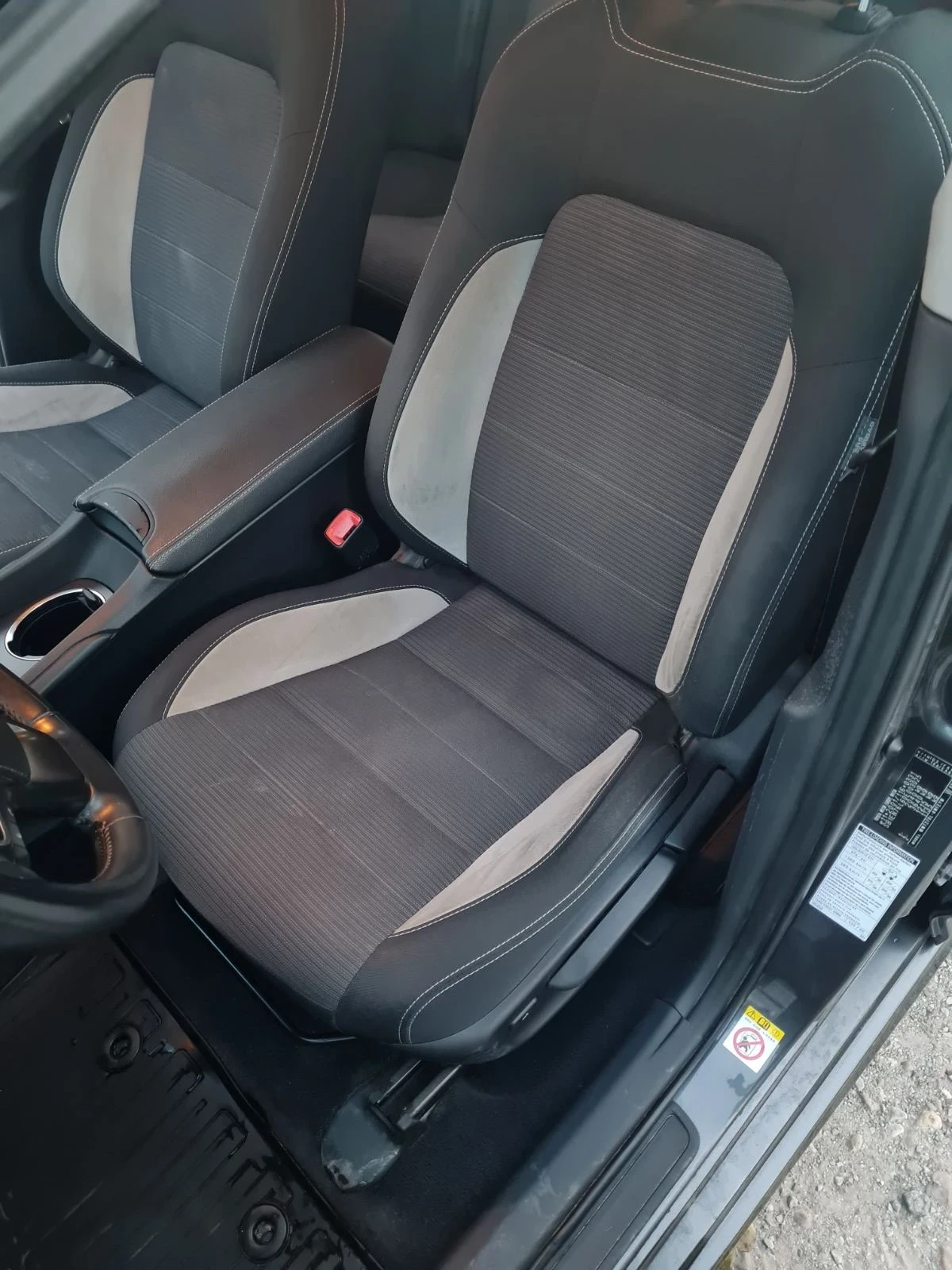 Toyota Avensis | Mobile.bg   9