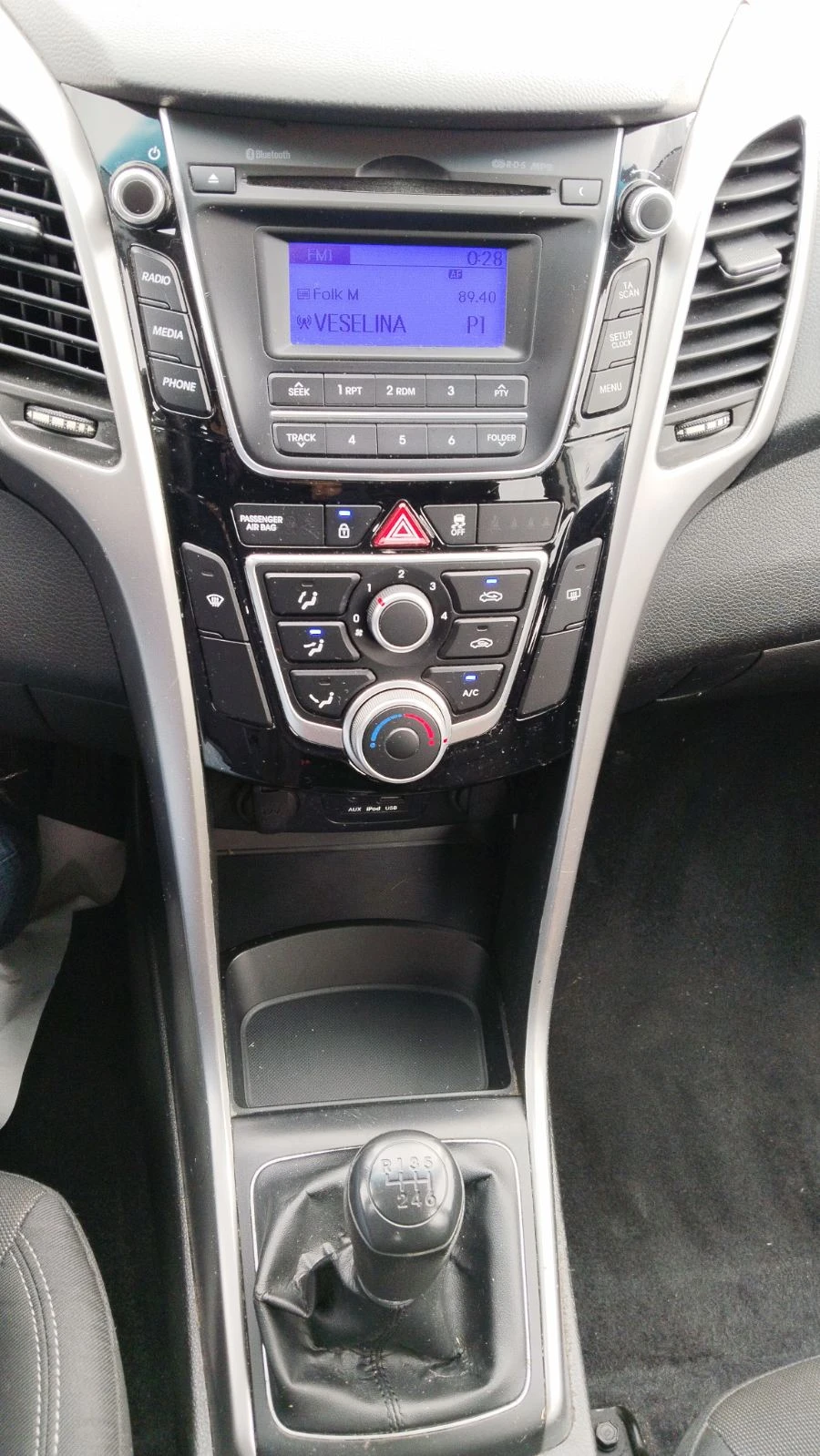 Hyundai I30 Hyundai I30 1.4 CRDI LED EURO6 - изображение 6