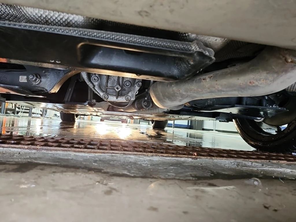 BMW 330 * 330I XDRIVE * CARFAX *    | Mobile.bg   16