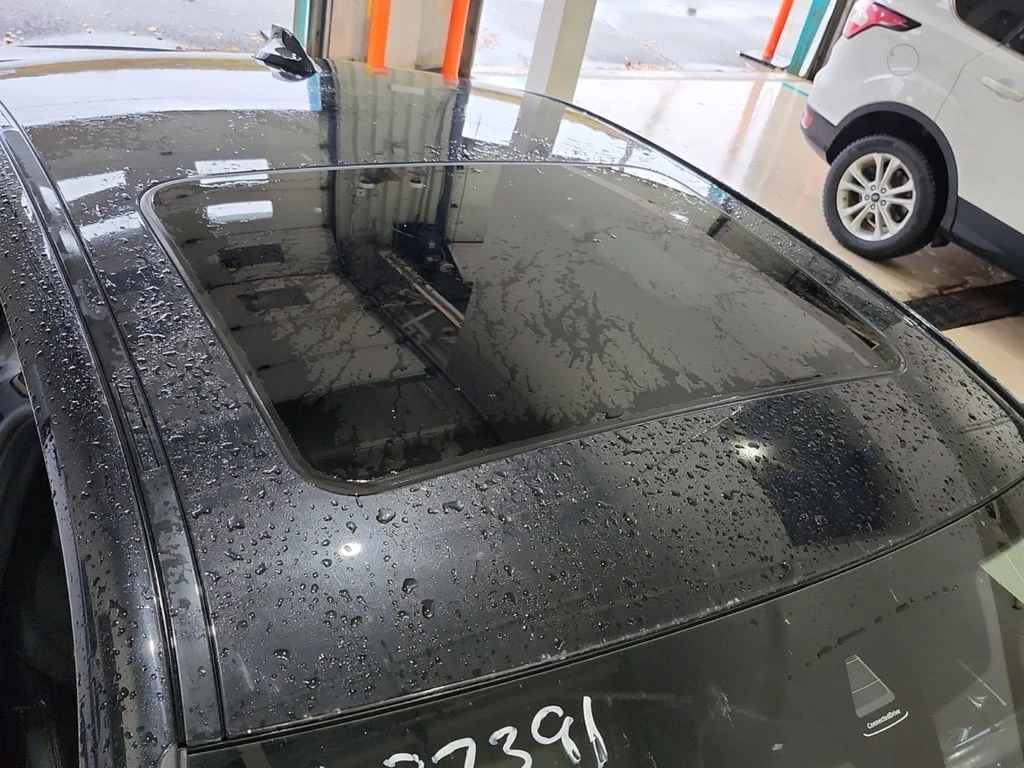 BMW 330 * 330I XDRIVE * CARFAX *    | Mobile.bg   17