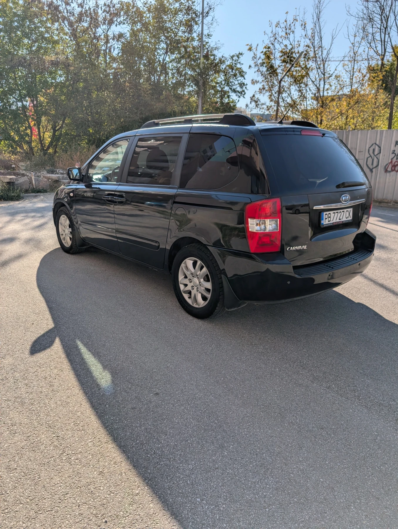 Kia Carnival | Mobile.bg   4