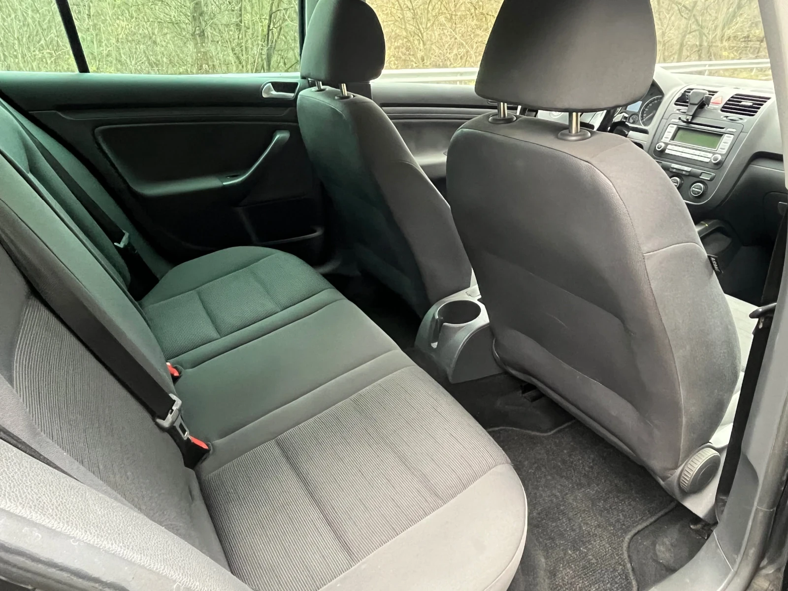 VW Golf 1, 6I регистриран - изображение 9