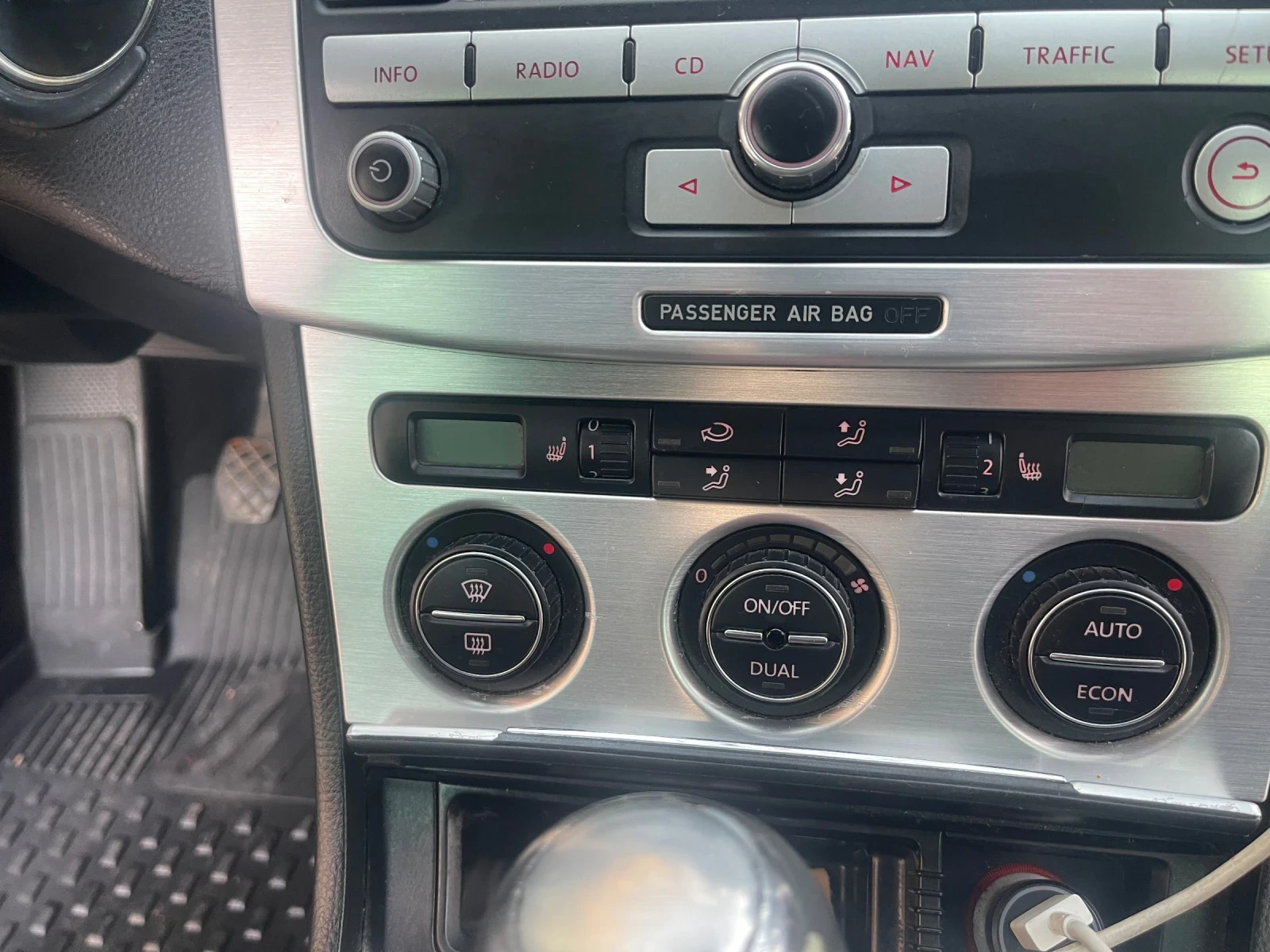 VW Passat 2.0 - изображение 9