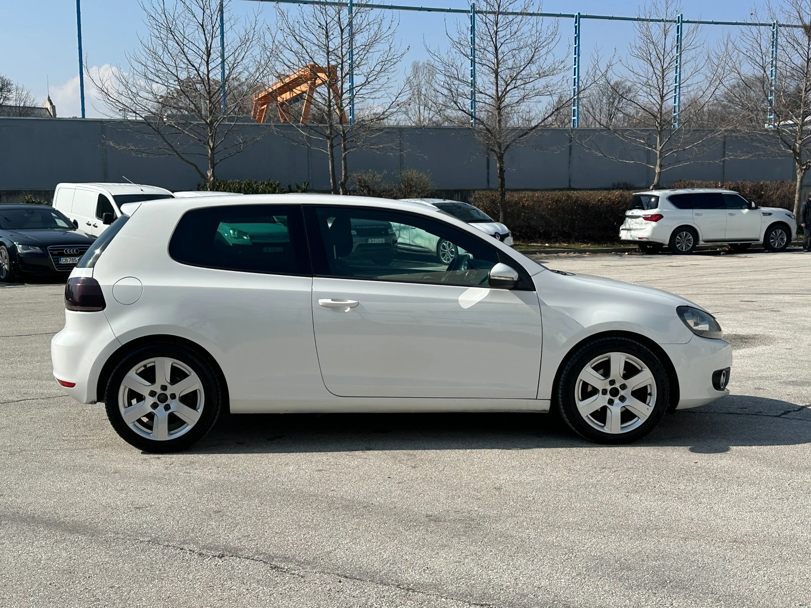 VW Golf, снимка 5 - Автомобили и джипове - 53747242