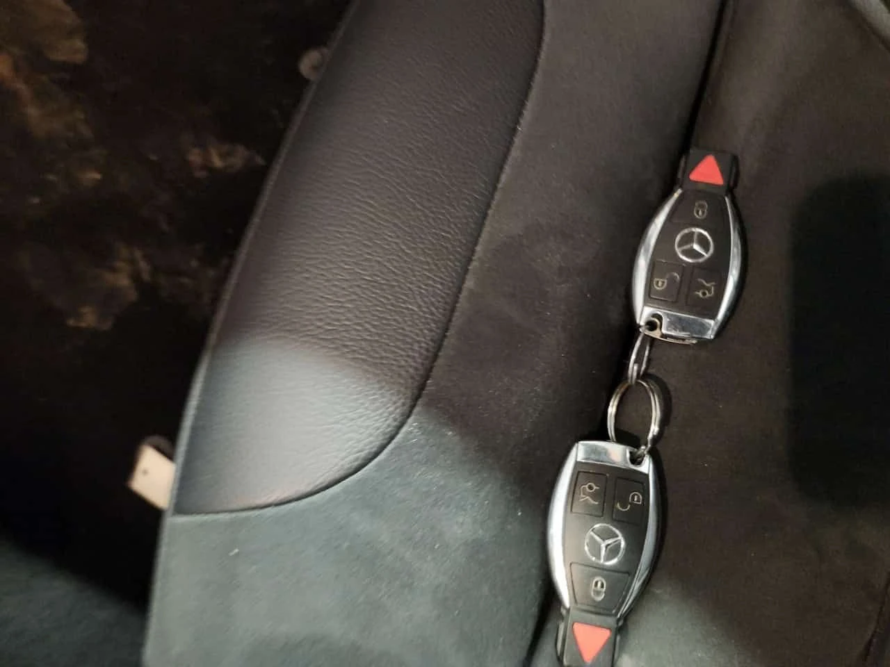 Mercedes-Benz C 43 AMG  * CARFAX * 2 КЛЮЧА * ПАНОРАМА, снимка 8 - Автомобили и джипове - 53864583