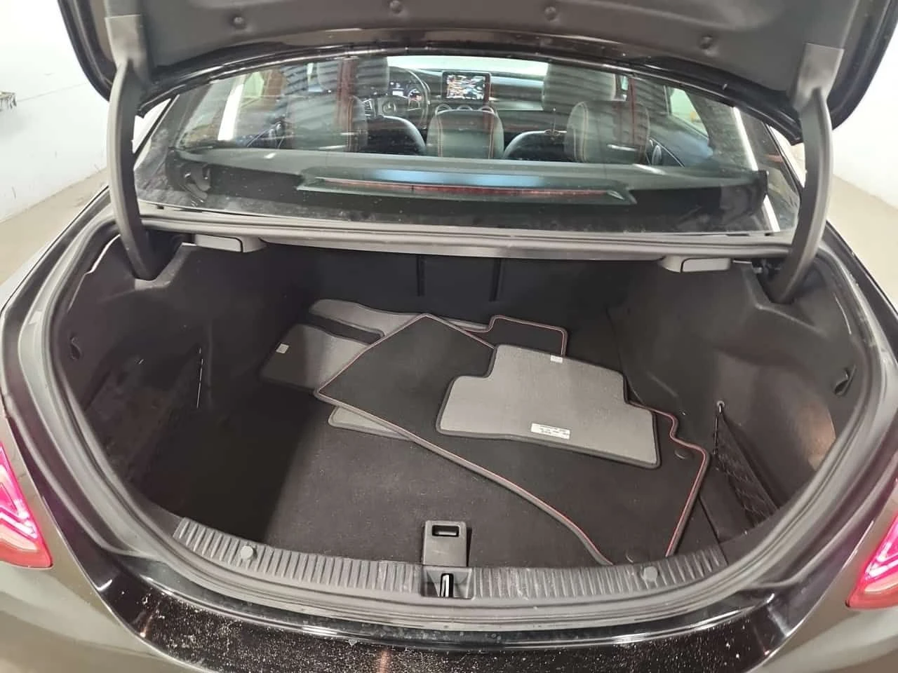 Mercedes-Benz C 43 AMG  * CARFAX * 2 КЛЮЧА * ПАНОРАМА, снимка 15 - Автомобили и джипове - 53864583