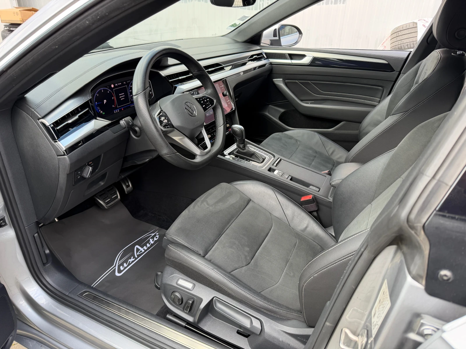 VW Arteon 2.0TDI#R-LINE#FACELIFT#MATRIX#ALCANTARA#DISTR#CAM, снимка 10 - Автомобили и джипове - 53978487